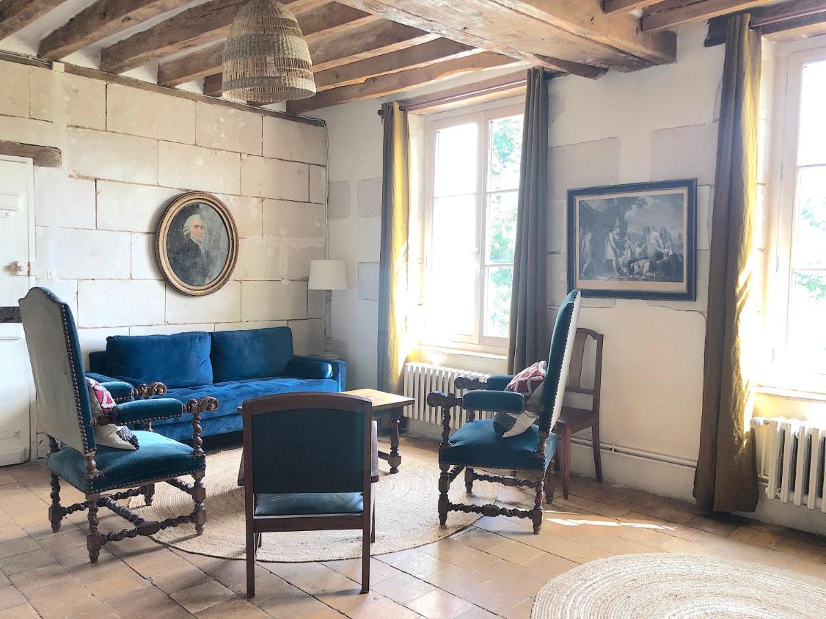 Le Charme De L'Ancien Au Calme Et A 8 Min De Chenonceaux Apartment La Croix-en-Touraine Bagian luar foto